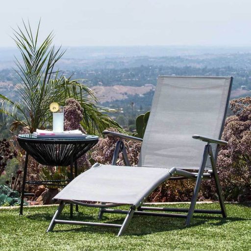 Комфортен регулируем сгъваем шезлонг с лек алуминиев каркас