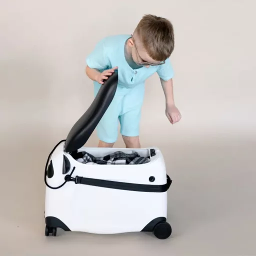 Куфар с колела за деца с дизайн на панда и функция за сядане